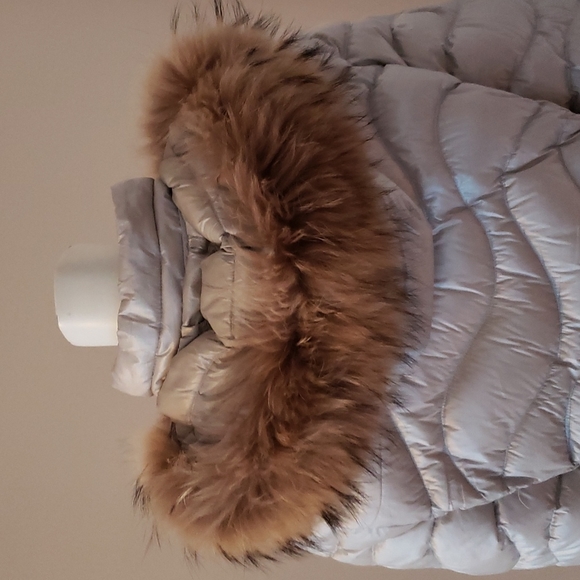 Andrew Mark light downfilled winter jacket - Picture 3 of 8